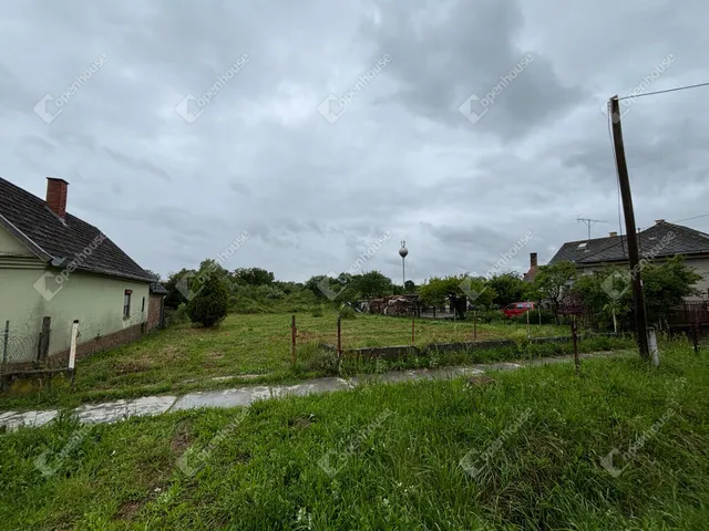 Eladó telek Csokonyavisonta 2338 nm