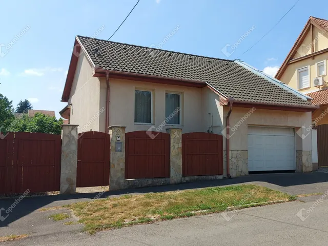 Eladó ház Kaposvár 152 nm