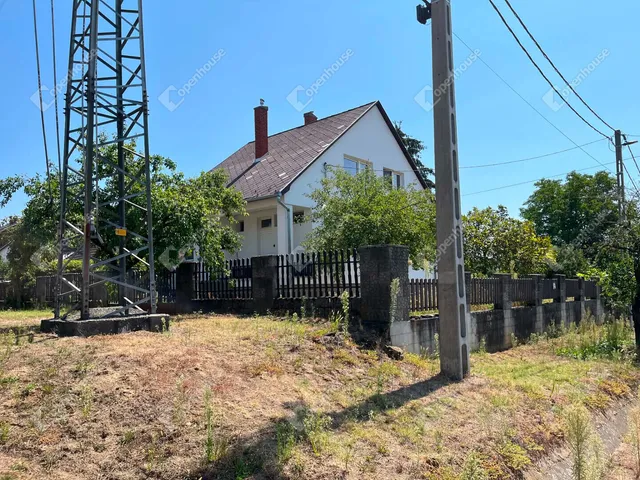 Eladó ház Kaposvár, Cser 180 nm