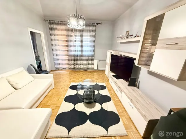 Eladó lakás Pécs, Egyetemváros 54 nm