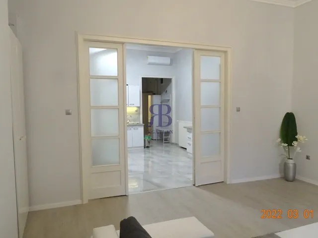 Kiadó lakás Budapest V. kerület 75 nm