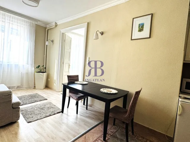 Kiadó lakás Budapest VI. kerület, Benczúr utca 65 nm