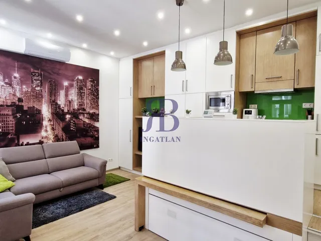 Kiadó lakás Budapest V. kerület, Bihari János utca 40 nm