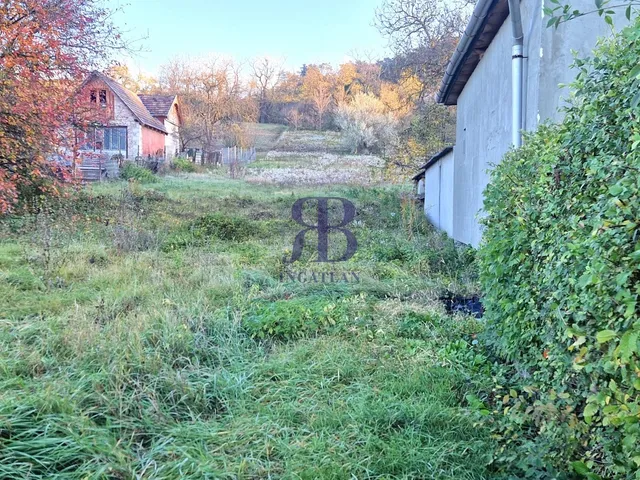 Eladó telek Óbarok, Szőlőhegy utca 1871 nm