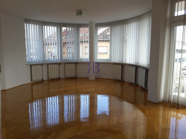 Kiadó lakás Budapest II. kerület, Medve utca 141 nm