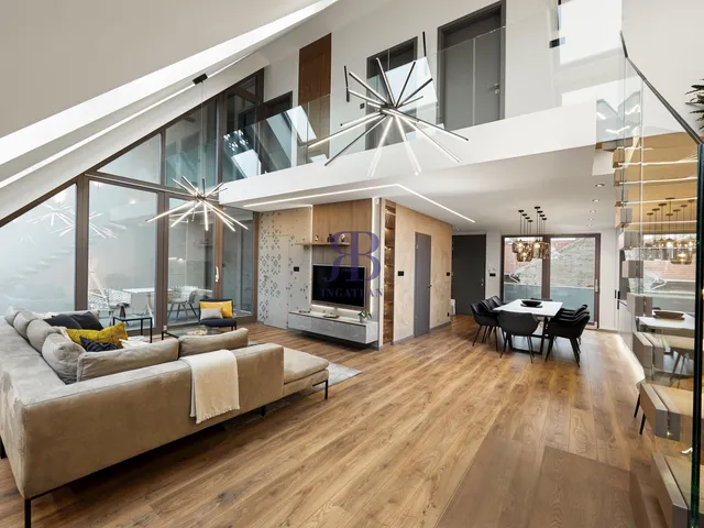 Kiadó lakás Budapest VI. kerület 140 nm