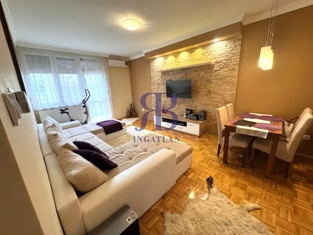 Kiadó lakás Budapest XV. kerület, Lóvasút köz 54 nm