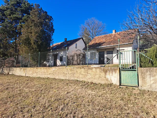 Eladó nyaraló Révfülöp 110 nm