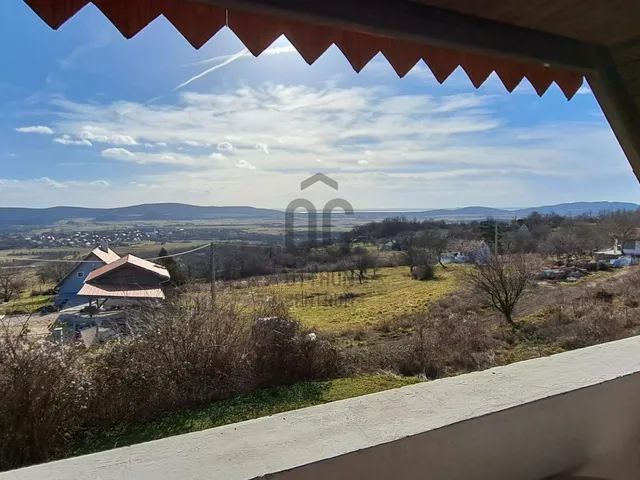 Eladó ház Köveskál 122 nm