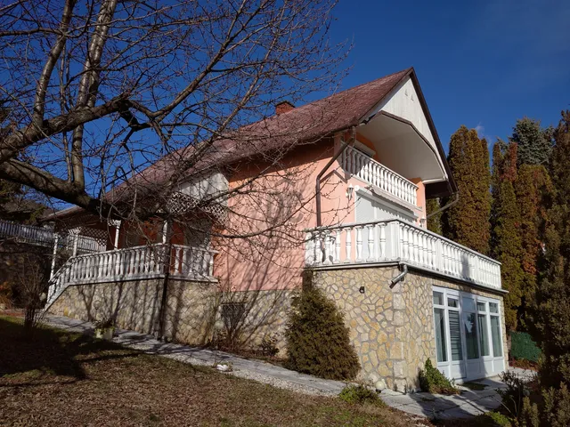 Eladó ház Révfülöp 120 nm
