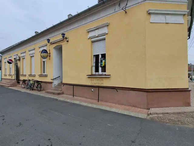 Eladó ház Tapolca, Déli városrész 210 nm
