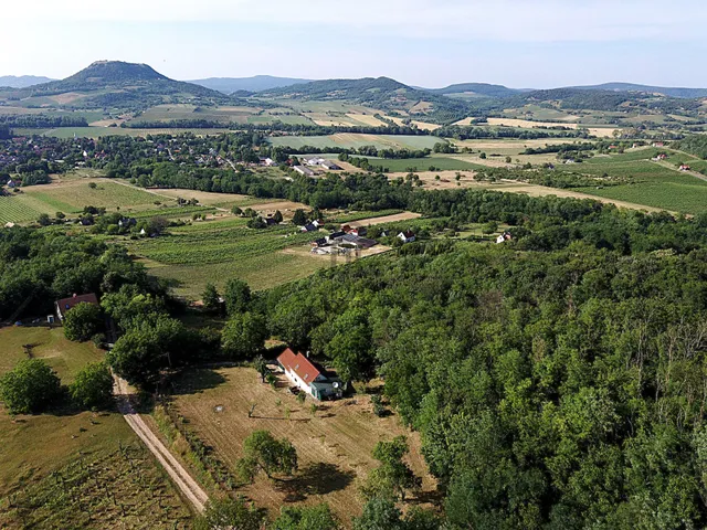 Eladó üdülő és hétvégi ház Káptalantóti 76 nm