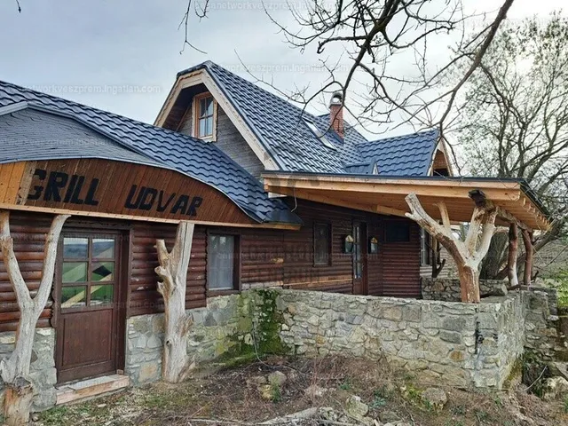 Eladó kereskedelmi és ipari ingatlan Vigántpetend 245 nm