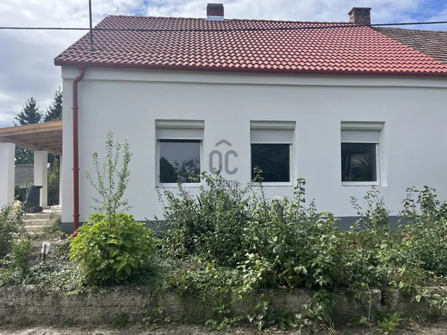 Eladó ház Ajka, Padragkút 76 nm
