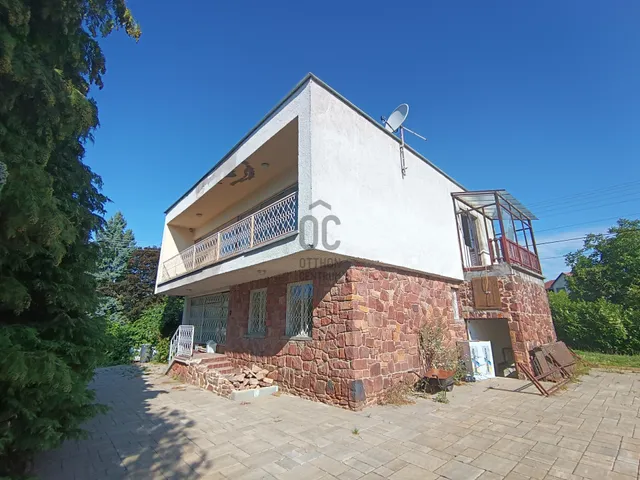 Eladó ház Révfülöp 175 nm