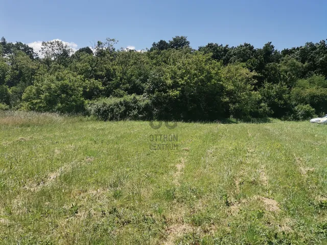 Eladó telek Kővágóörs 4330 nm
