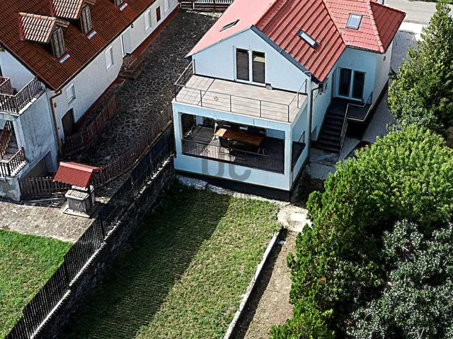 Eladó ház Zánka 180 nm