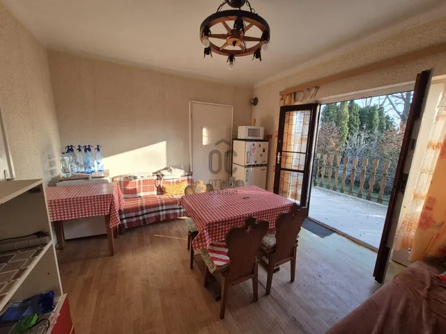 Eladó üdülő és hétvégi ház Révfülöp 52 nm