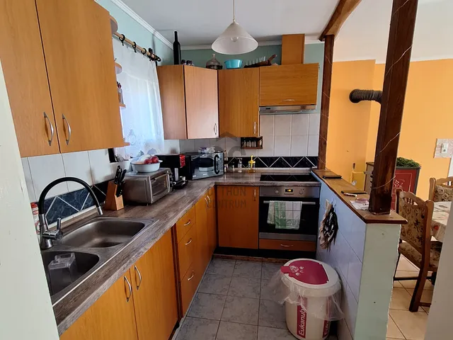 Eladó ház Sümegprága 140 nm