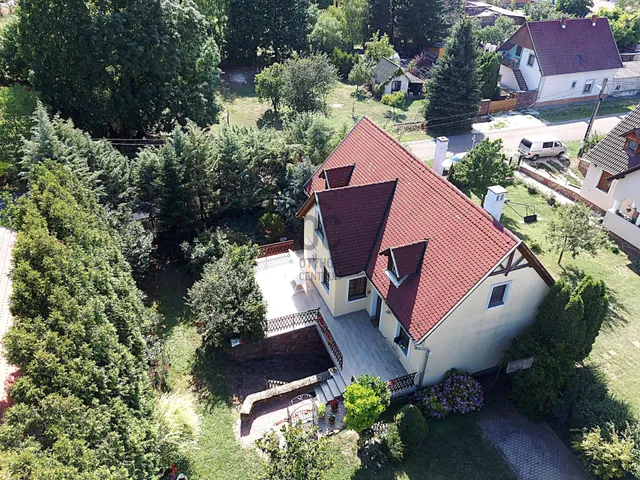 Eladó üdülő és hétvégi ház Kővágóörs 170 nm