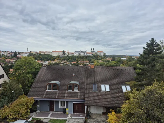 Eladó ház Veszprém, Belváros 304 nm