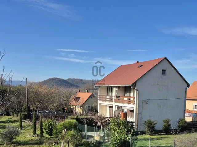 Eladó üdülő és hétvégi ház Badacsonytördemic 58 nm