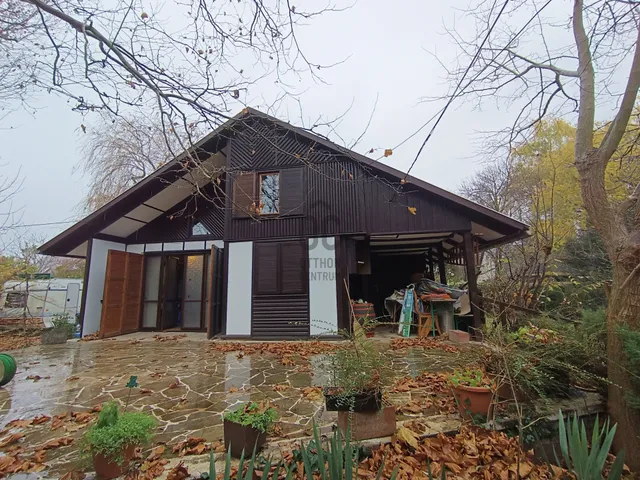 Eladó üdülő és hétvégi ház Ábrahámhegy 70 nm