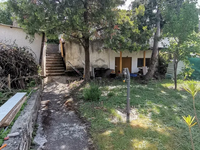 Eladó üdülő és hétvégi ház Révfülöp 111 nm