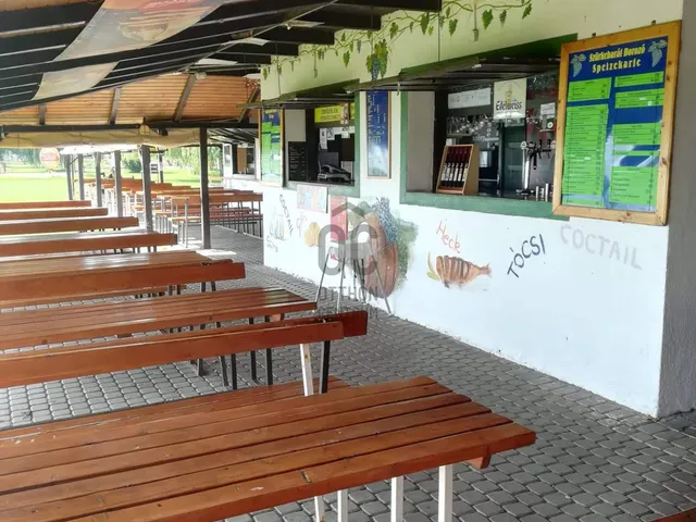 Eladó kereskedelmi és ipari ingatlan Zánka 150 nm