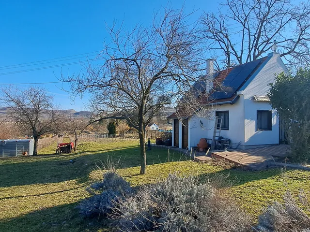 Eladó üdülő és hétvégi ház Káptalantóti 30 nm