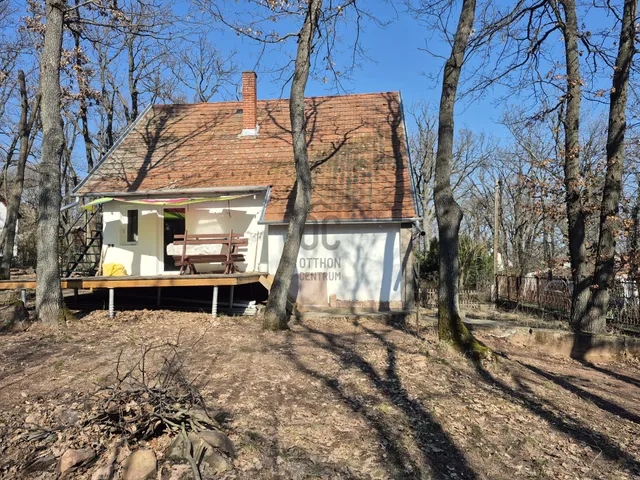 Eladó üdülő és hétvégi ház Balatonszepezd 90 nm