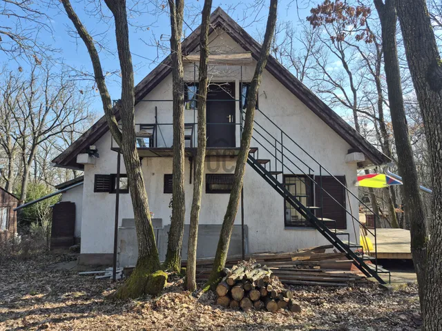 Eladó üdülő és hétvégi ház Balatonszepezd 90 nm