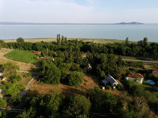 Eladó ház Ábrahámhegy 52 nm