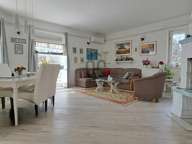 Eladó ház Balatonszepezd 190 nm