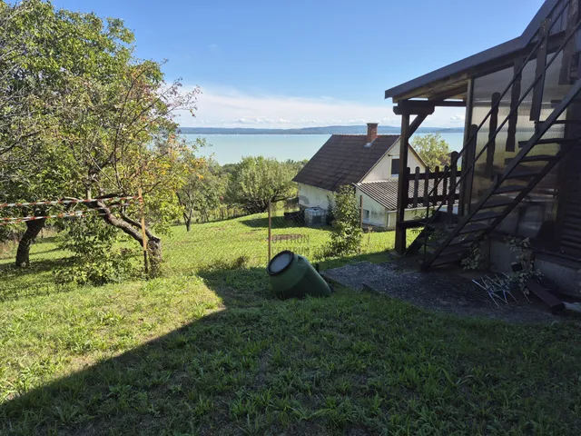 Eladó üdülő és hétvégi ház Balatonszepezd 45 nm