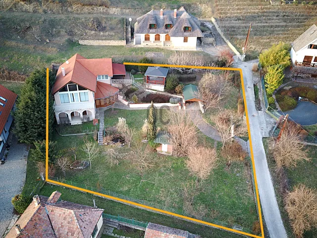 Eladó ház Badacsonytomaj 186 nm