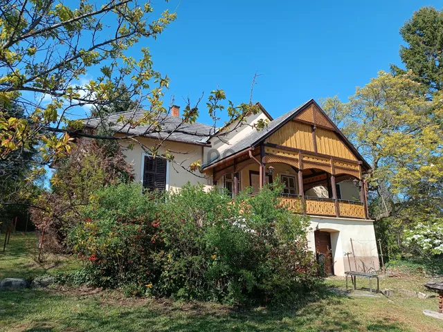 Eladó ház Révfülöp 130 nm