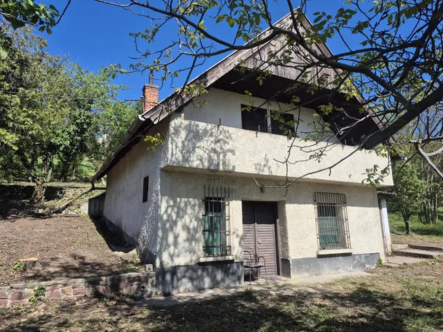 Eladó üdülő és hétvégi ház Kővágóörs 96 nm