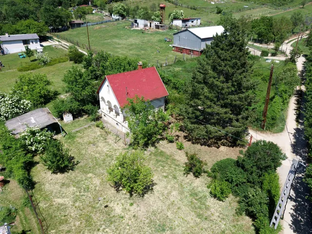 Eladó nyaraló Balatonfüred, Kékidűlő 32 nm