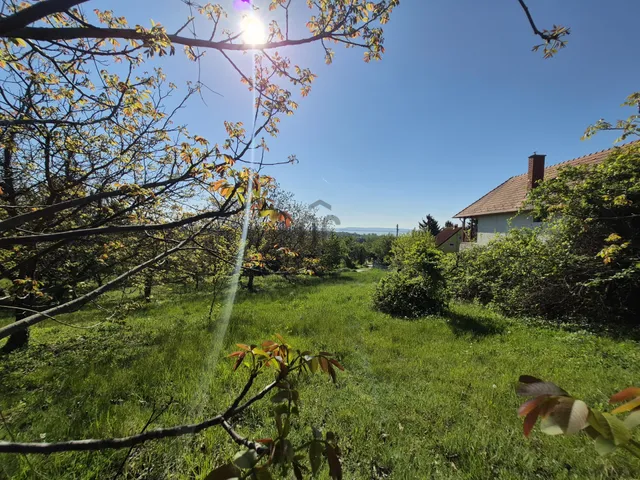 Eladó telek Balatonrendes 1271 nm