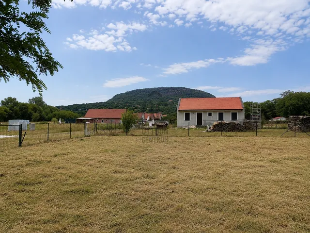Eladó telek Hegymagas 901 nm