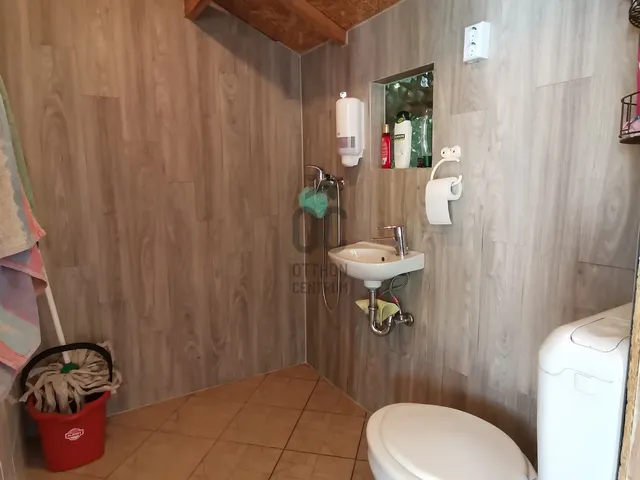 Eladó nyaraló Balatonszepezd 10 nm