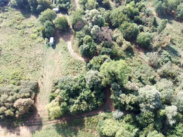 Eladó telek Kővágóörs 2405 nm