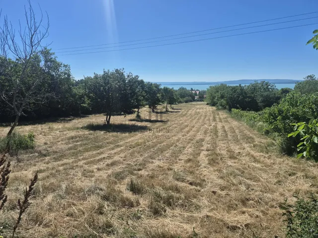 Eladó telek Révfülöp 3460 nm
