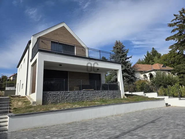 Eladó lakás Badacsonytomaj 78 nm