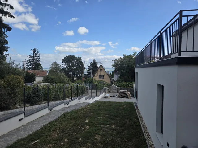 Eladó lakás Badacsonytomaj 78 nm