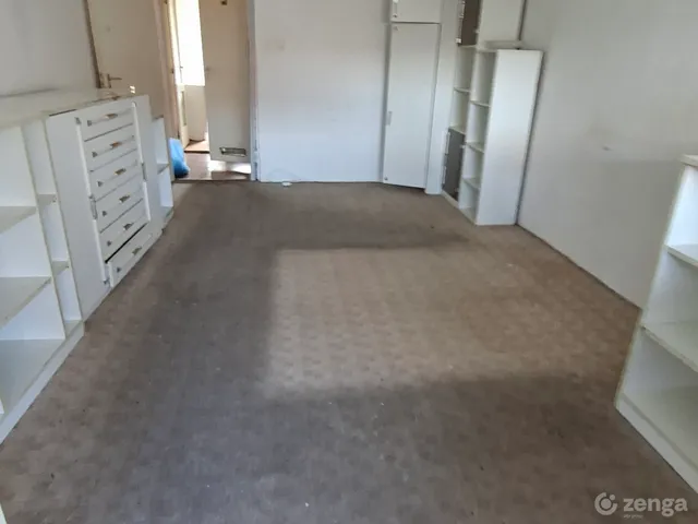 Eladó lakás Komló, Körtvélyes 59 nm