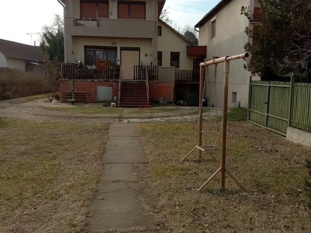 Eladó ház Debrecen, Csapókert 282 nm