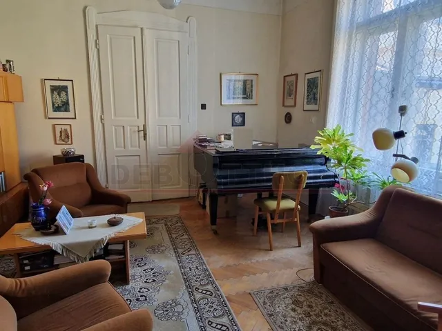 Eladó lakás Debrecen, Belváros 108 nm