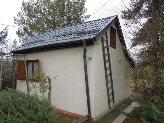 Eladó mezőgazdasági ingatlan Bocskaikert 700 nm